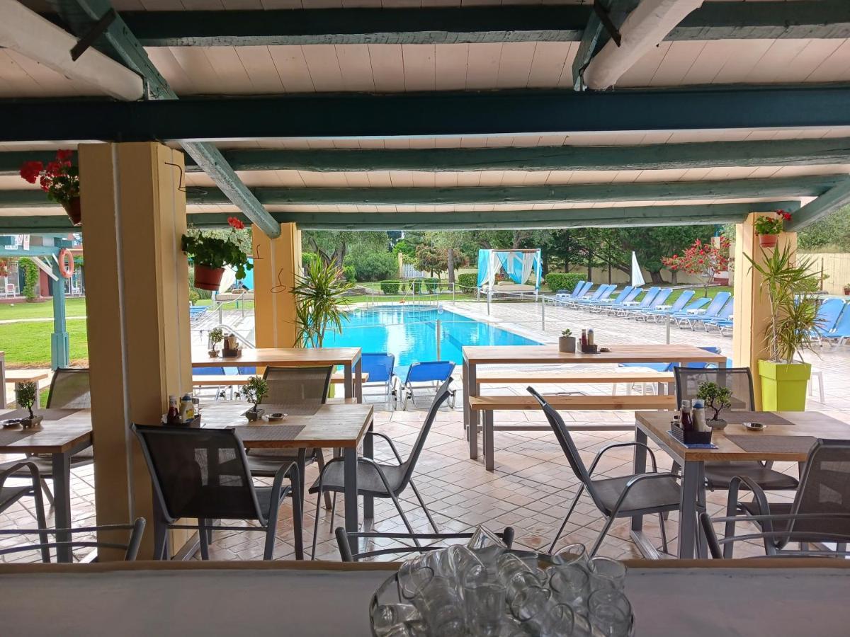 Apartament Charming Kávos